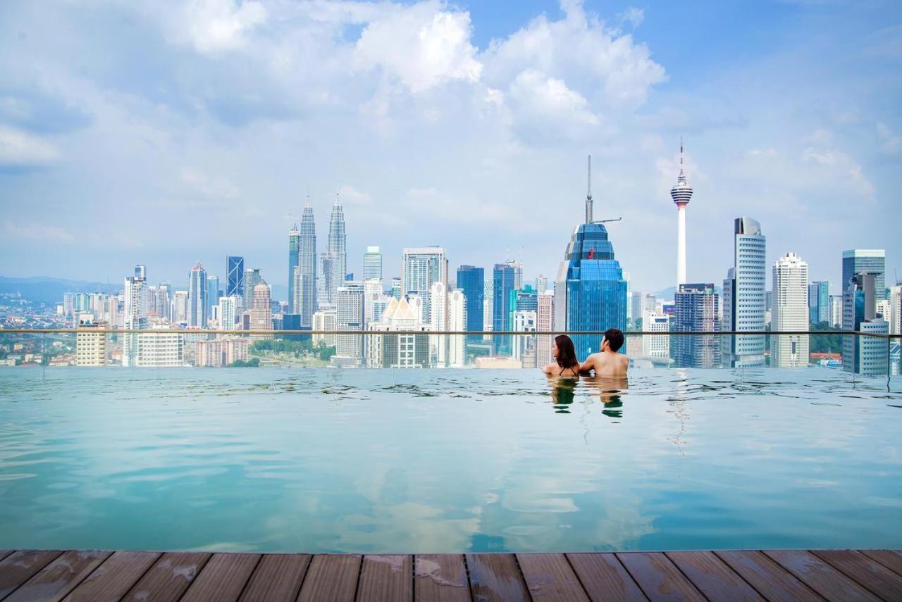 Klcc Regalia Suites Infinity Pool Kuala Lumpur Zewnętrze zdjęcie